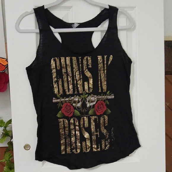 Bravado Tops - Bravado Black and White Apparel